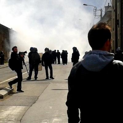 5 avril 2016 - Rennes - Charge des forces de l'ordre.