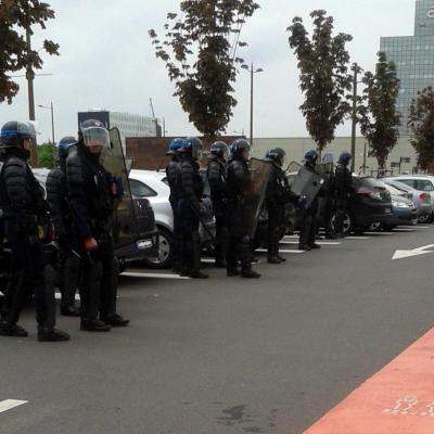 17 mai 2016 - Rennes - Les forces de l'ordre protègent la rocade.